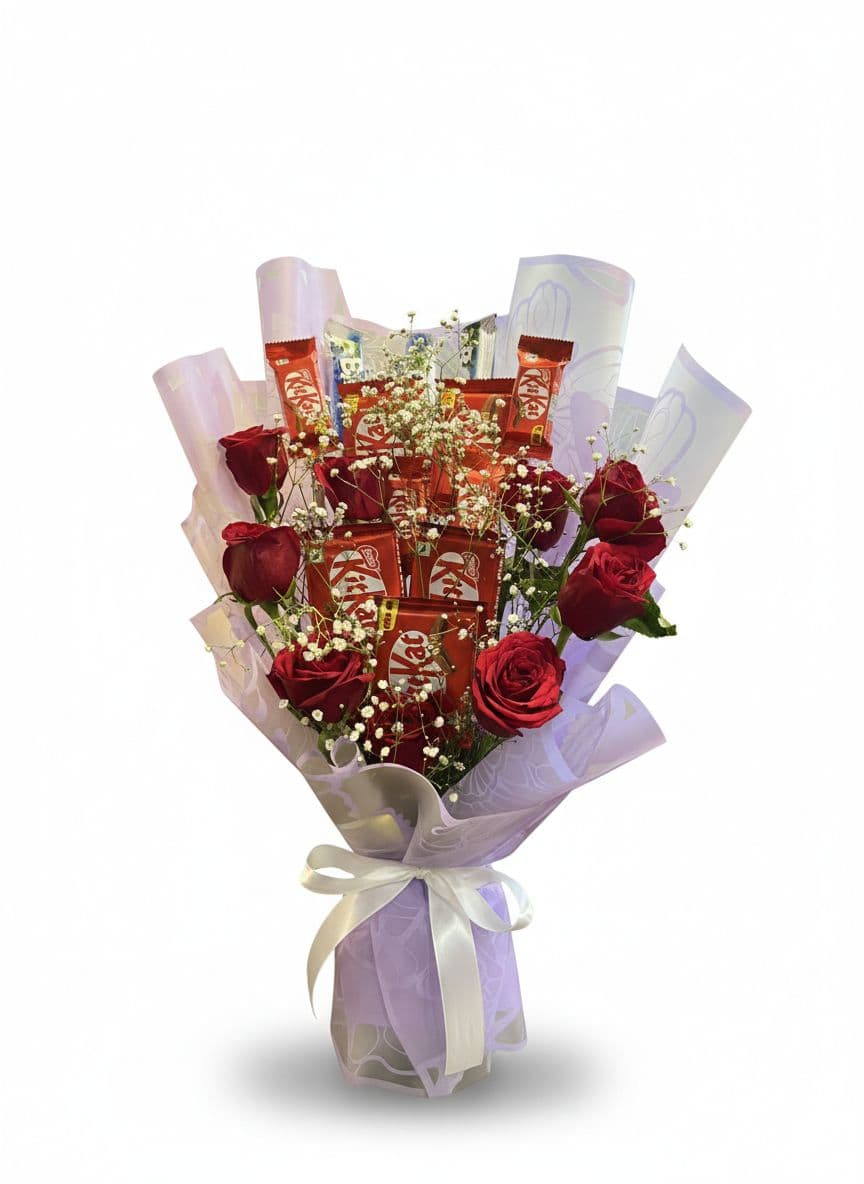 🍫🌹 Sweet Indulgence Rose & Chocolate Bouquet